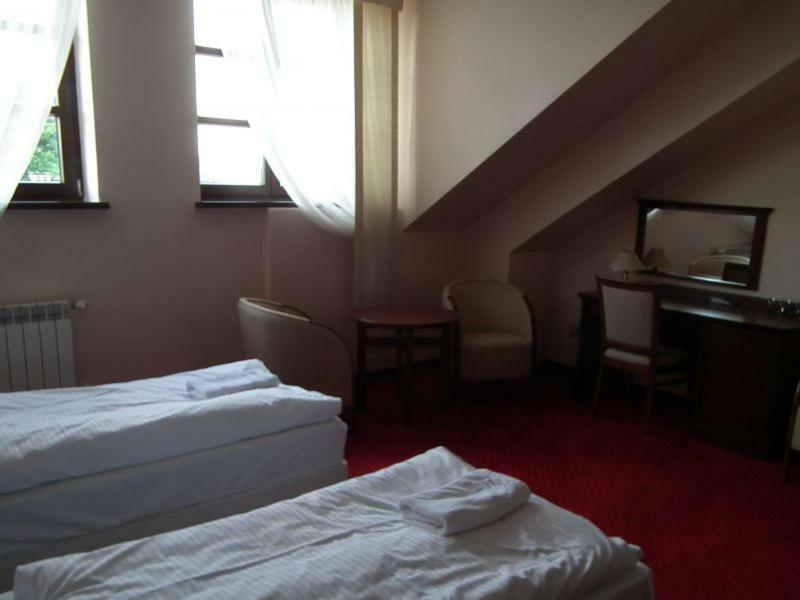 Hotel Rytwiany Extérieur photo